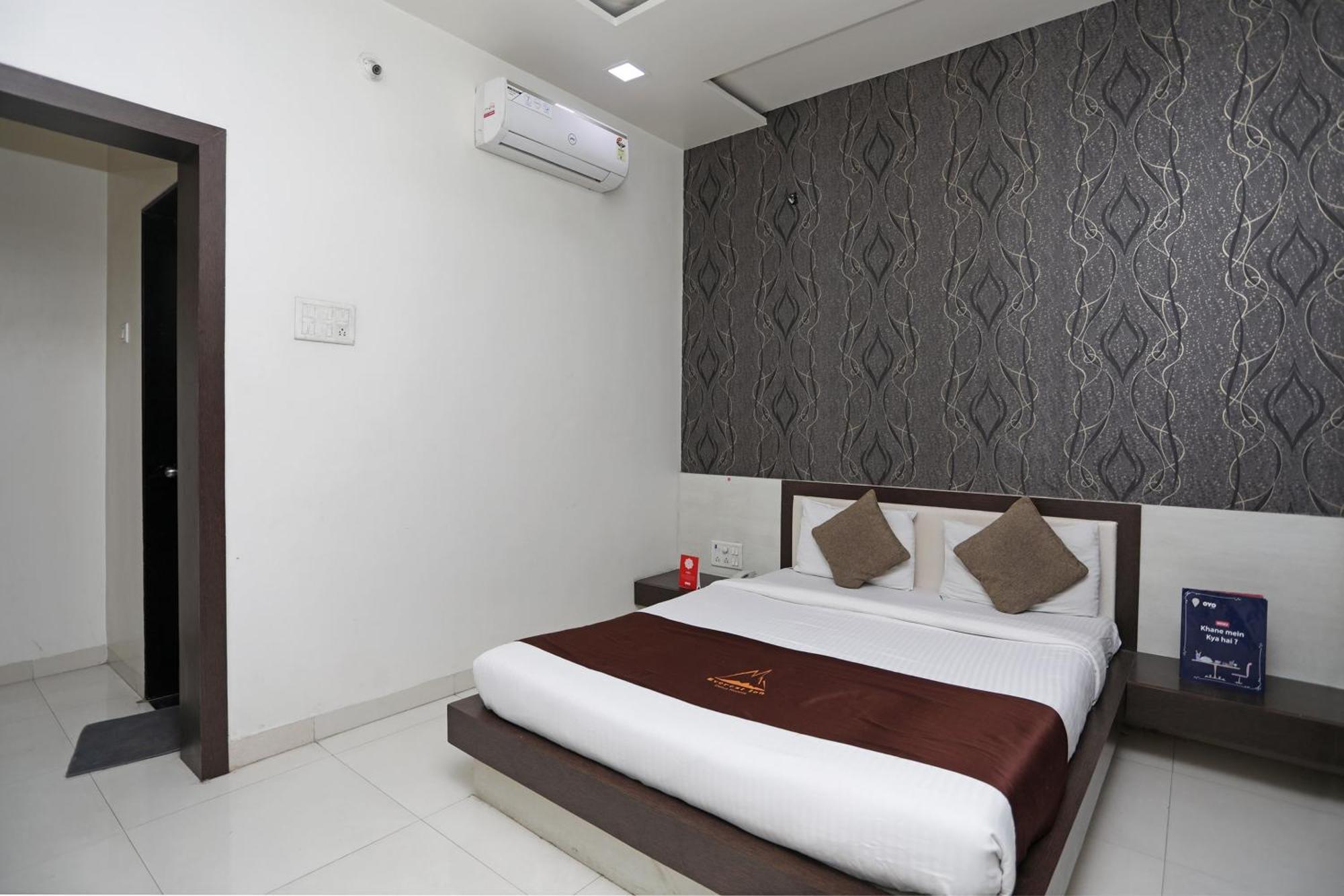 Hotel O Everest Inn Hotel Pune Exterior photo